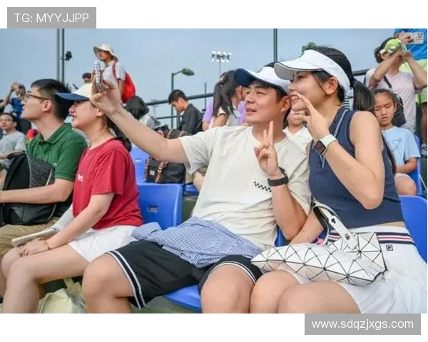 上海网球队比赛经验引发热议球迷对表现与战术展开激烈讨论 上海网球队比赛经验引发热议球迷对表现与战术展开激烈讨论