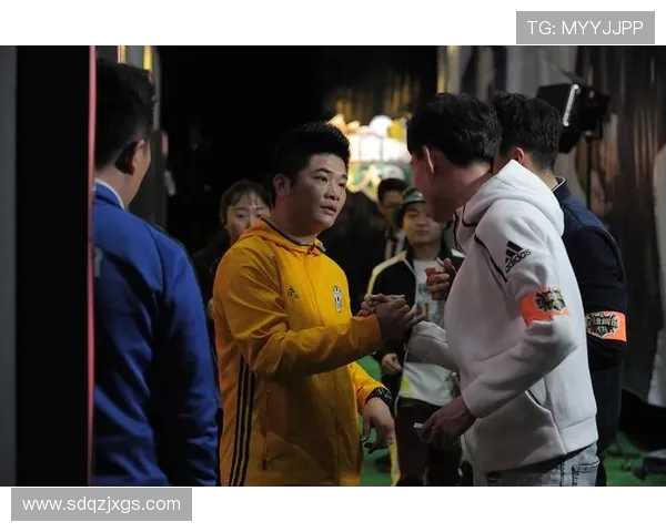 上海足球队在世界杯中的团队协作表现分析与点评