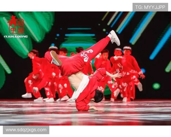 全国街舞大赛点评南京飞盘队展现力量与激情的完美结合