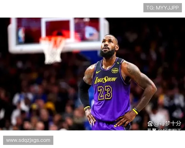 湖人对快船赛季全程赛程安排及精彩回顾分析 湖人对快船赛季全程赛程安排及精彩回顾分析