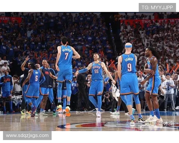 雷霆与森林狼精彩对决回放全程回顾与精彩瞬间分析