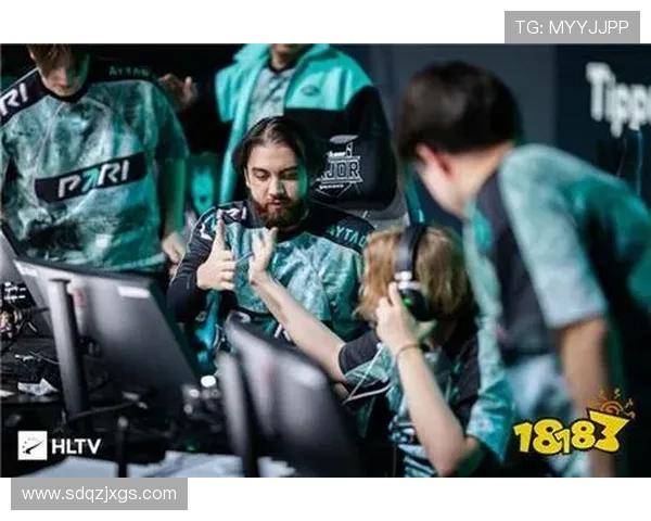 CSGO战术解析:深入探讨JDG战队的战术转换与策略演变 CSGO战术解析:深入探讨JDG战队的战术转换与策略演变