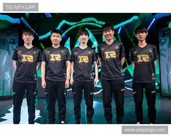 RNG在世界大师赛中的耐力表现分析与战术解读